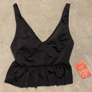 NWT Kortni Jeane V-Neck Peplum Top
